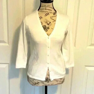 Eddie  Bauer V-Neck White Cardigan in Size XS.